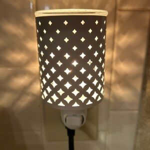 Scentsy Light From Within mini warmer.